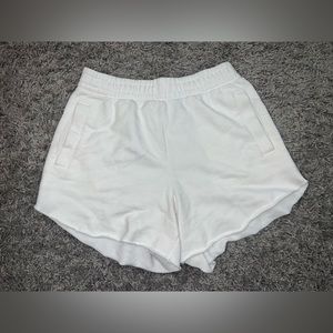 aerie oversized baggy shorts 🤍